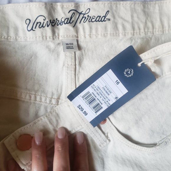 NWT Universal Thread White distressed denim - Picture 2 of 5